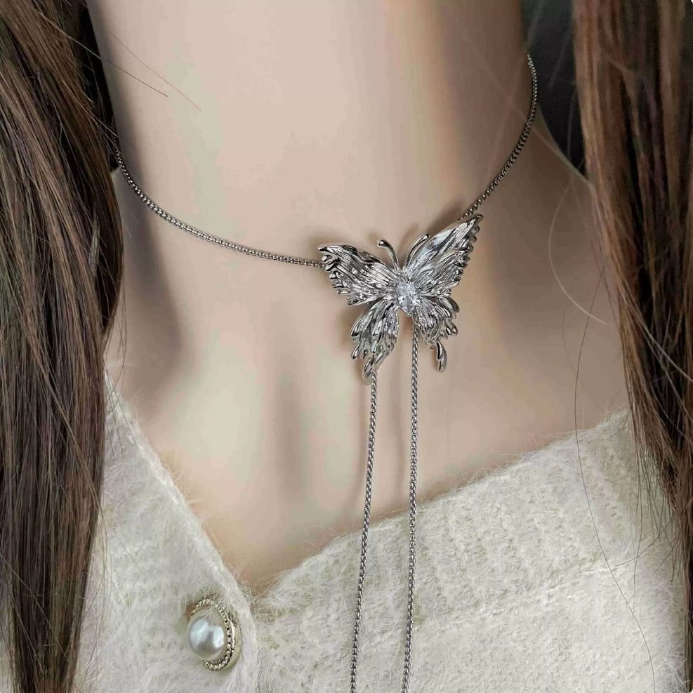 Three bands fashion silver butterfly necklace